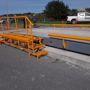 Pasarelas laterales para basculas camioneras